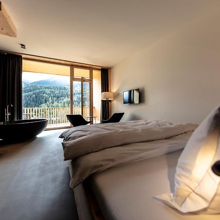 Hotel Arnica Scuol - Adults Only Exteriör bild